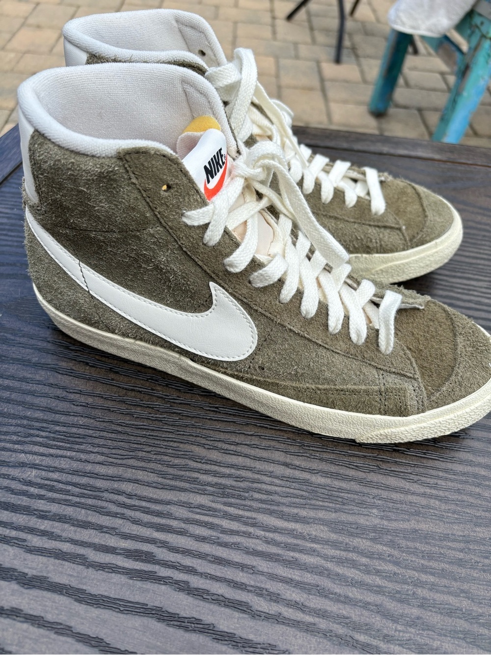 Nike Blazer Mid '77 Vintage olive suede high-top sneakers sz 8